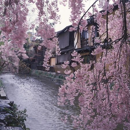 Holzbau Higashiyama Hotel Kyoto Bagian luar foto