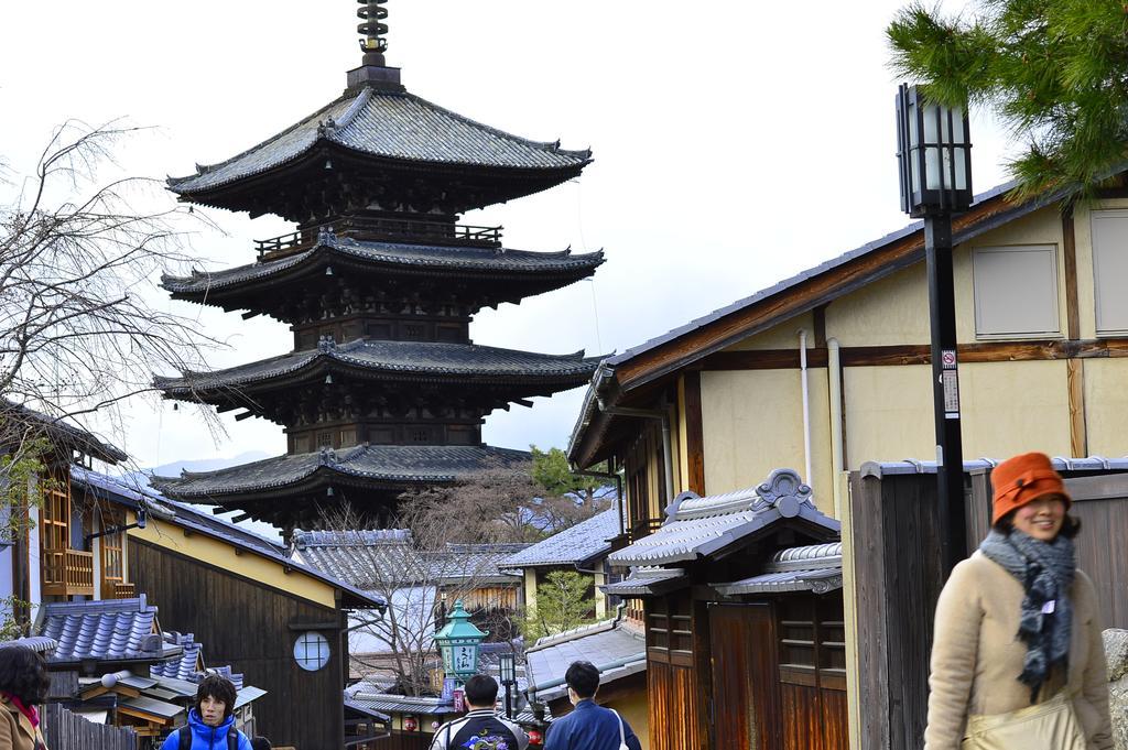 Holzbau Higashiyama Hotel Kyoto Bagian luar foto