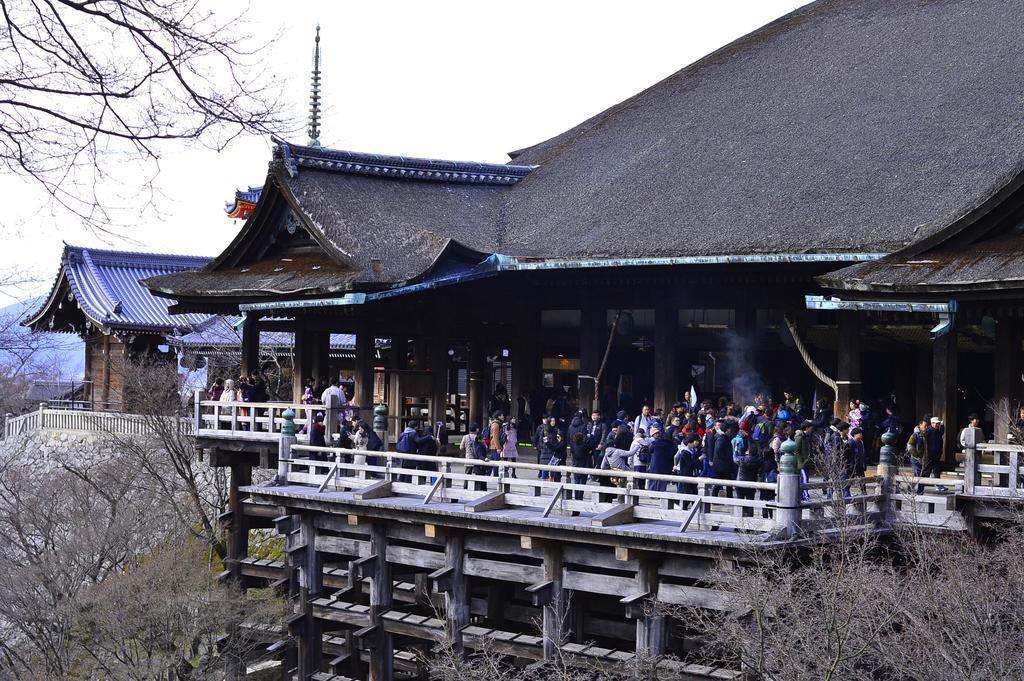 Holzbau Higashiyama Hotel Kyoto Bagian luar foto